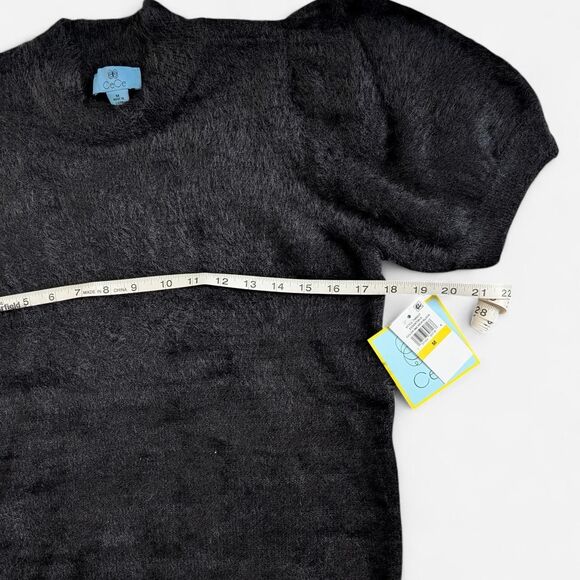 NWT Black Fuzzy Short Sleeve Puff Sleeve Sweater WOMENS SIZE MEDIUM - Picture 5 of 8